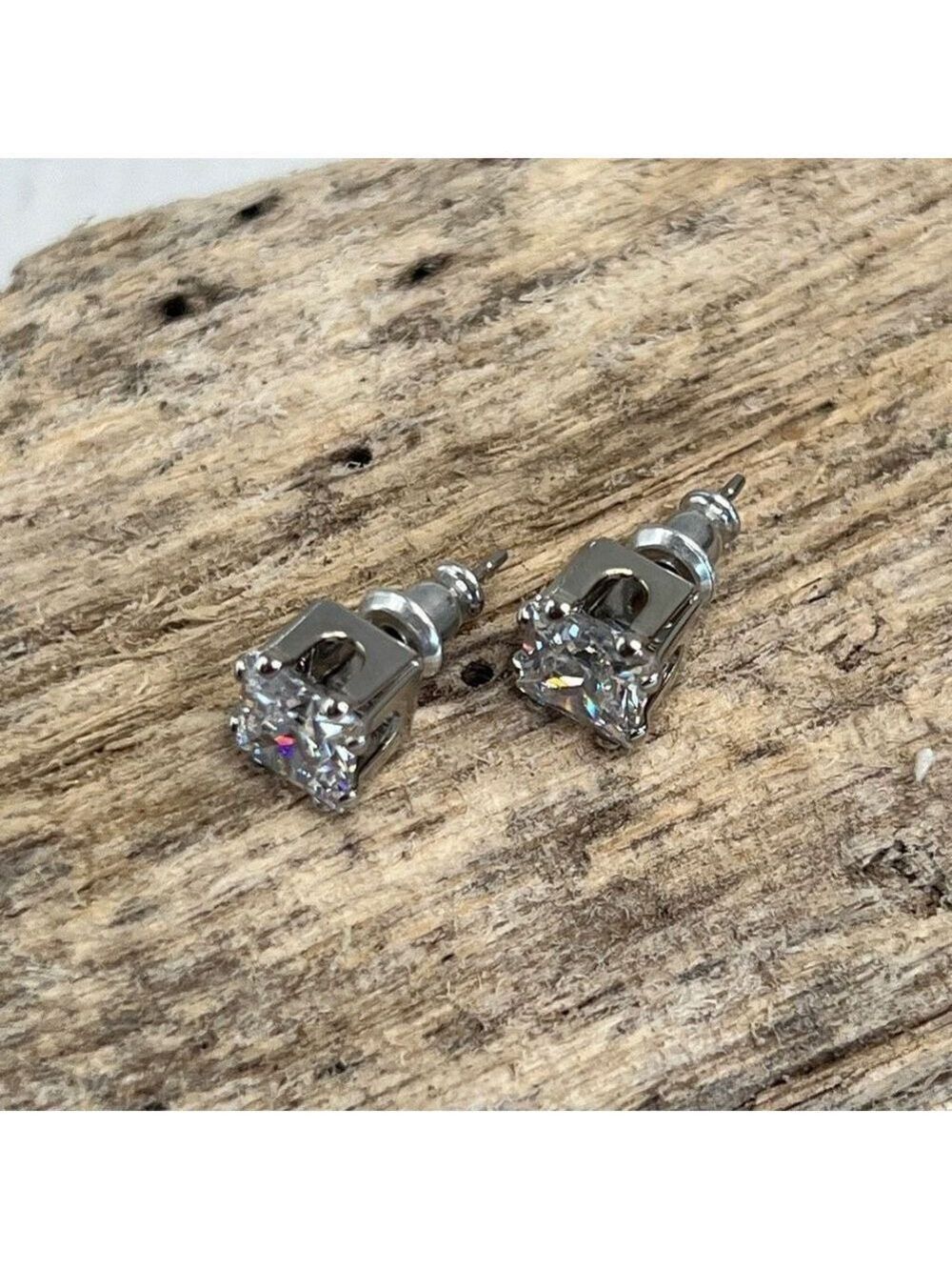 Swarovski Crystals Statement Post Earrings - Picture 13 of 14